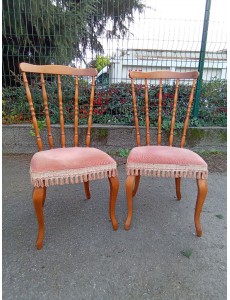 PAIRE DE CHAISES A BARREAUX...