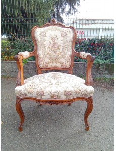 FAUTEUIL STYLE LOUIS XV 