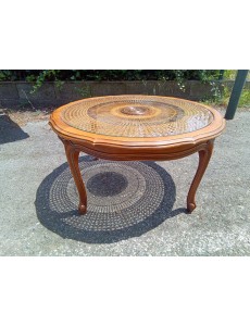 TABLE BASSE STYLE LOUIS XV...