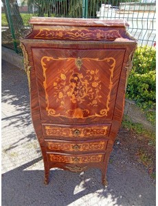 SECRETAIRE STYLE LOUIS XV...