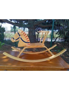 CHEVAL À BASCULE EN BOIS 