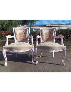 PAIRE DE FAUTEUIL CABRIOLET...