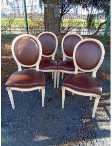 LOT DE 4 CHAISES STYLE...