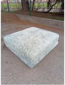 POUF TGM VELOURS VERT