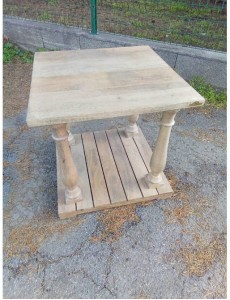 BOUT DE CANAPE MANGUIER...