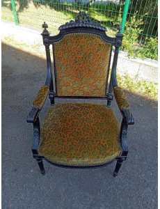 FAUTEUIL STYLE LOUIS XVI...